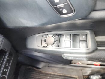 Right Front Master Switch