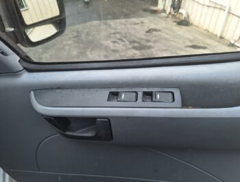 Right Front Master Switch