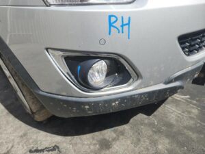 Right Indicator-Fog-Side (fog light)